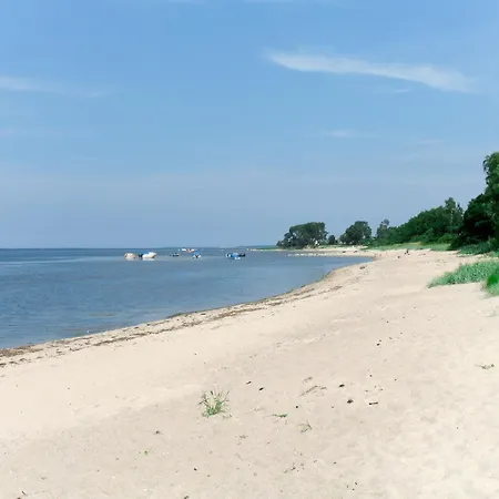 Henry By Interhome Feriehus Loissin