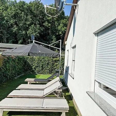 Semesterbostad Henry By Interhome *